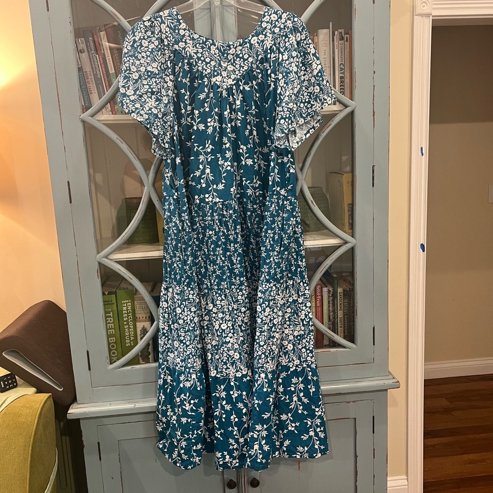 Only Necessities Teal and White Floral Dress